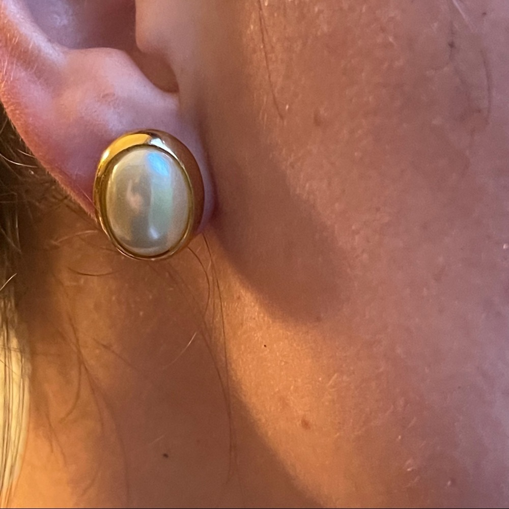 Vintage faux pearl pierced earrings
